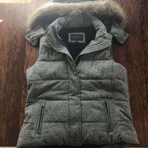 Grey vest with detachable fur hood